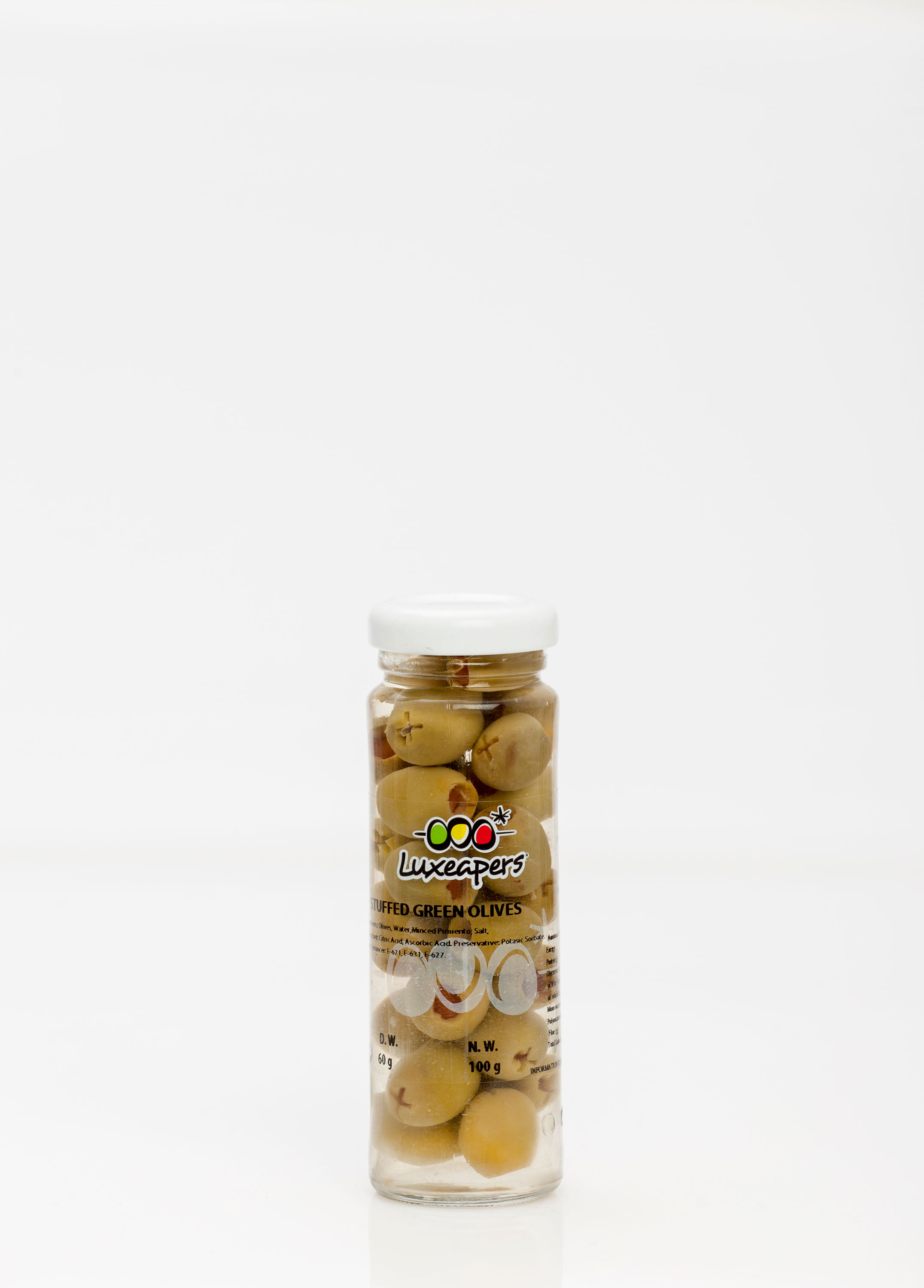 Aceitunas verdes rellenas de pasta de pimiento